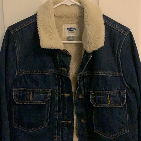 Fur lined jean jacket. - Picture 2 of 5